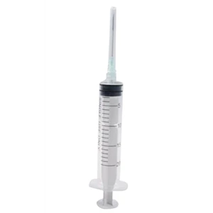 TP Disposable Syringe With Needle 20 ML Luer Lock